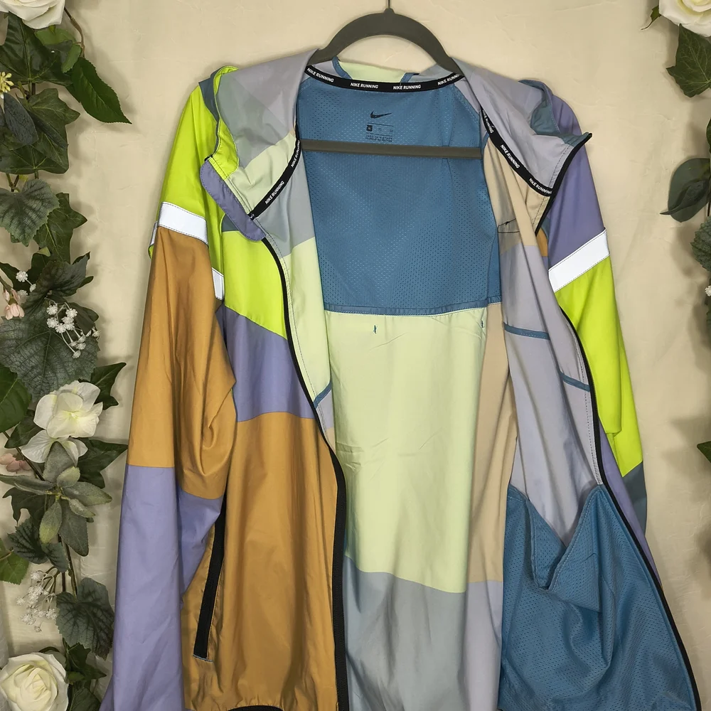 Nike Multicolor Windbreaker Jacket - Picture 10 of 13